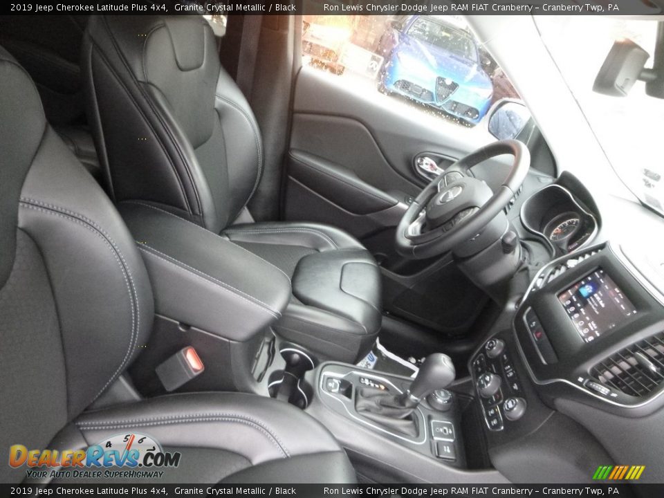 2019 Jeep Cherokee Latitude Plus 4x4 Granite Crystal Metallic / Black Photo #10