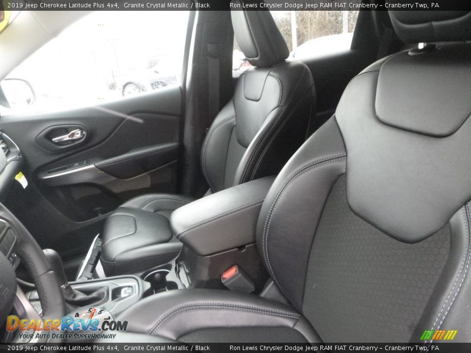2019 Jeep Cherokee Latitude Plus 4x4 Granite Crystal Metallic / Black Photo #15
