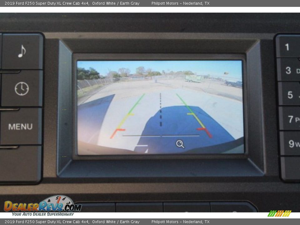 2019 Ford F250 Super Duty XL Crew Cab 4x4 Oxford White / Earth Gray Photo #12