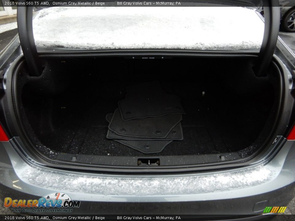2018 Volvo S60 T5 AWD Osmium Grey Metallic / Beige Photo #5