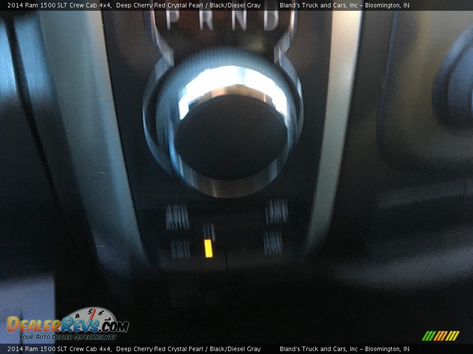 2014 Ram 1500 SLT Crew Cab 4x4 Deep Cherry Red Crystal Pearl / Black/Diesel Gray Photo #23