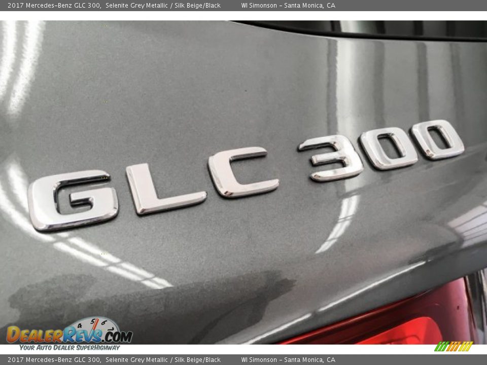 2017 Mercedes-Benz GLC 300 Selenite Grey Metallic / Silk Beige/Black Photo #7