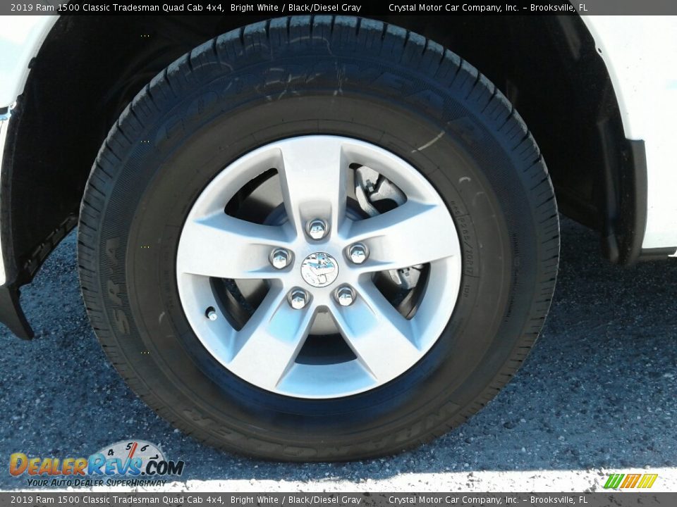2019 Ram 1500 Classic Tradesman Quad Cab 4x4 Bright White / Black/Diesel Gray Photo #20