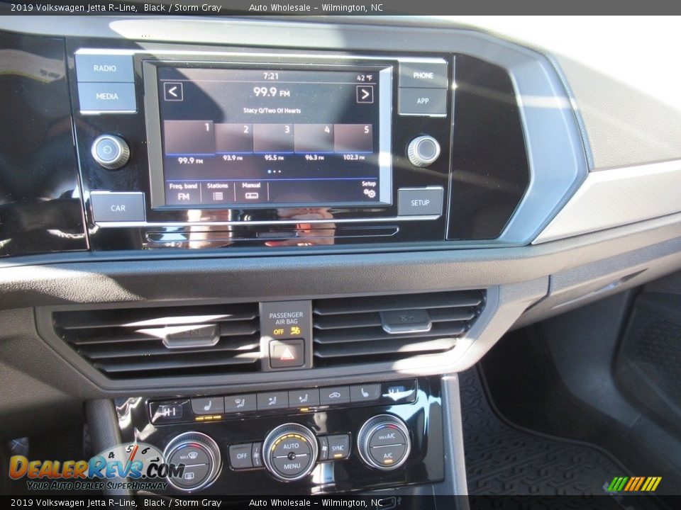 2019 Volkswagen Jetta R-Line Black / Storm Gray Photo #18