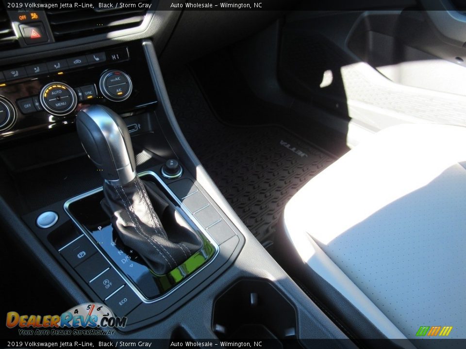 2019 Volkswagen Jetta R-Line Black / Storm Gray Photo #20