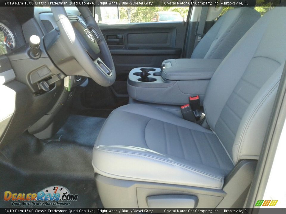 2019 Ram 1500 Classic Tradesman Quad Cab 4x4 Bright White / Black/Diesel Gray Photo #9