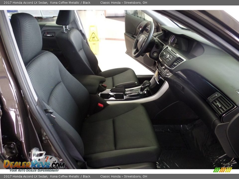2017 Honda Accord LX Sedan Kona Coffee Metallic / Black Photo #16