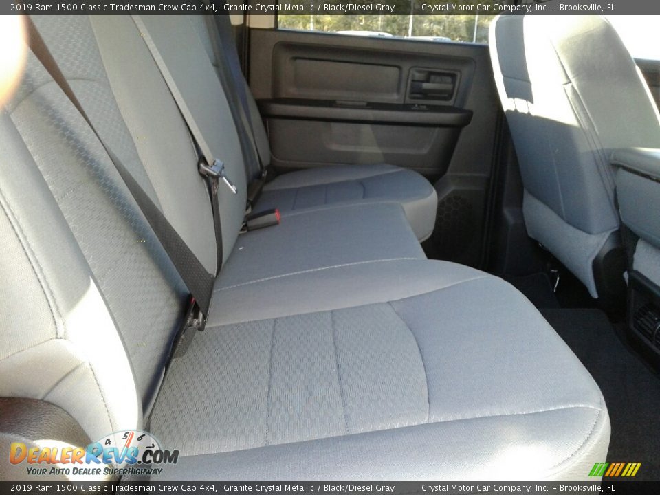 2019 Ram 1500 Classic Tradesman Crew Cab 4x4 Granite Crystal Metallic / Black/Diesel Gray Photo #11