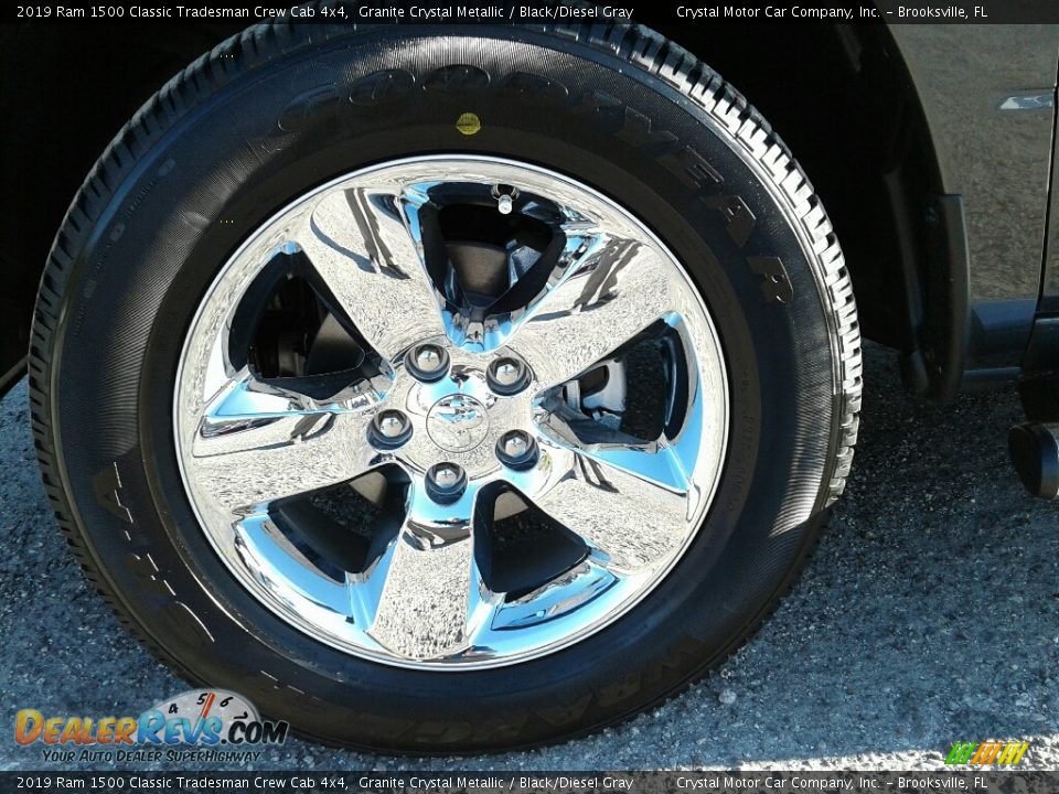 2019 Ram 1500 Classic Tradesman Crew Cab 4x4 Granite Crystal Metallic / Black/Diesel Gray Photo #20
