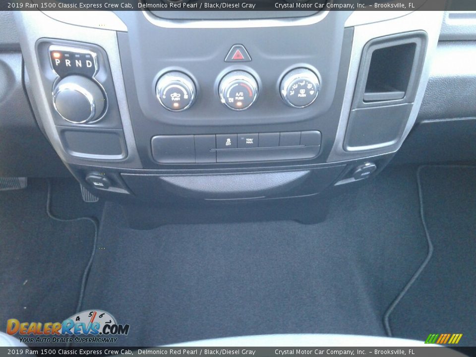 2019 Ram 1500 Classic Express Crew Cab Delmonico Red Pearl / Black/Diesel Gray Photo #16