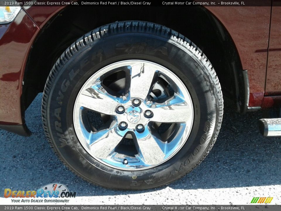 2019 Ram 1500 Classic Express Crew Cab Delmonico Red Pearl / Black/Diesel Gray Photo #20