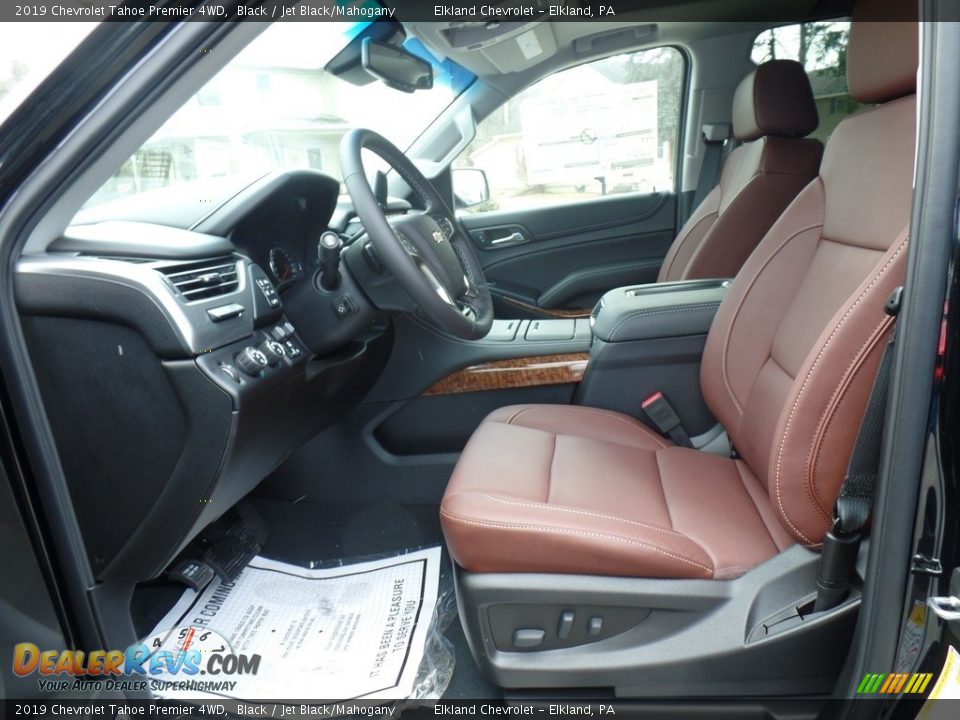 Front Seat of 2019 Chevrolet Tahoe Premier 4WD Photo #18