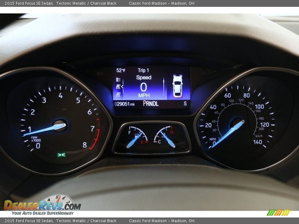 2015 Ford Focus SE Sedan Tectonic Metallic / Charcoal Black Photo #8