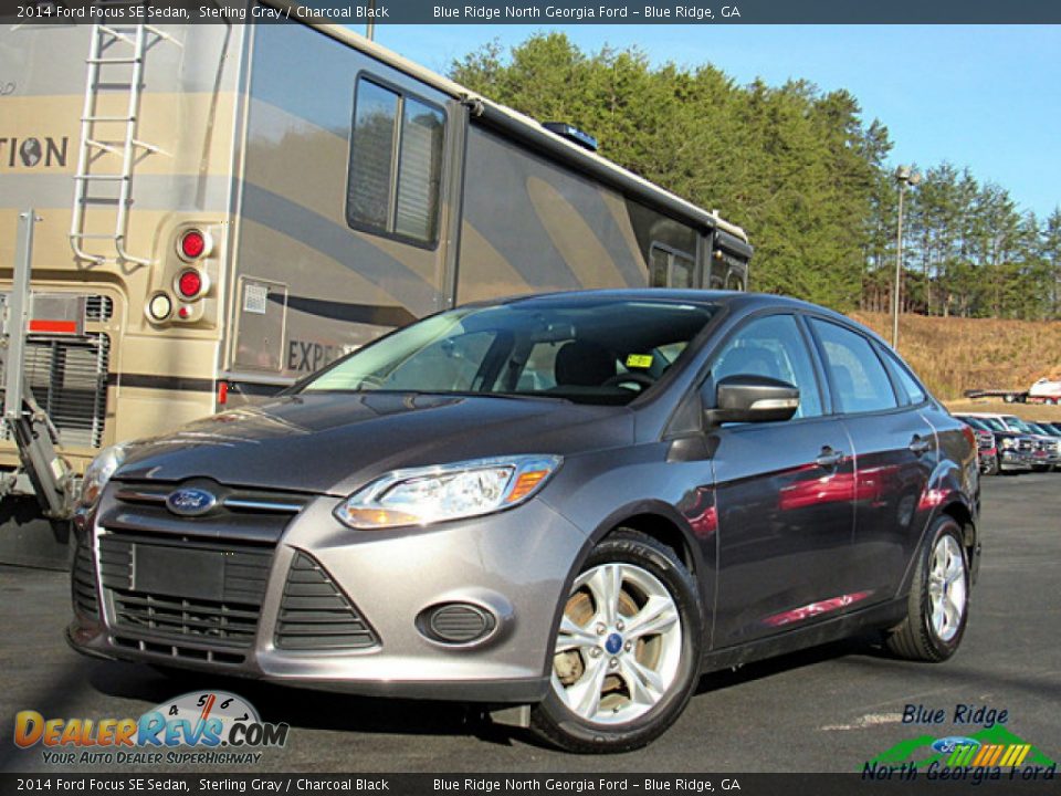 2014 Ford Focus SE Sedan Sterling Gray / Charcoal Black Photo #1