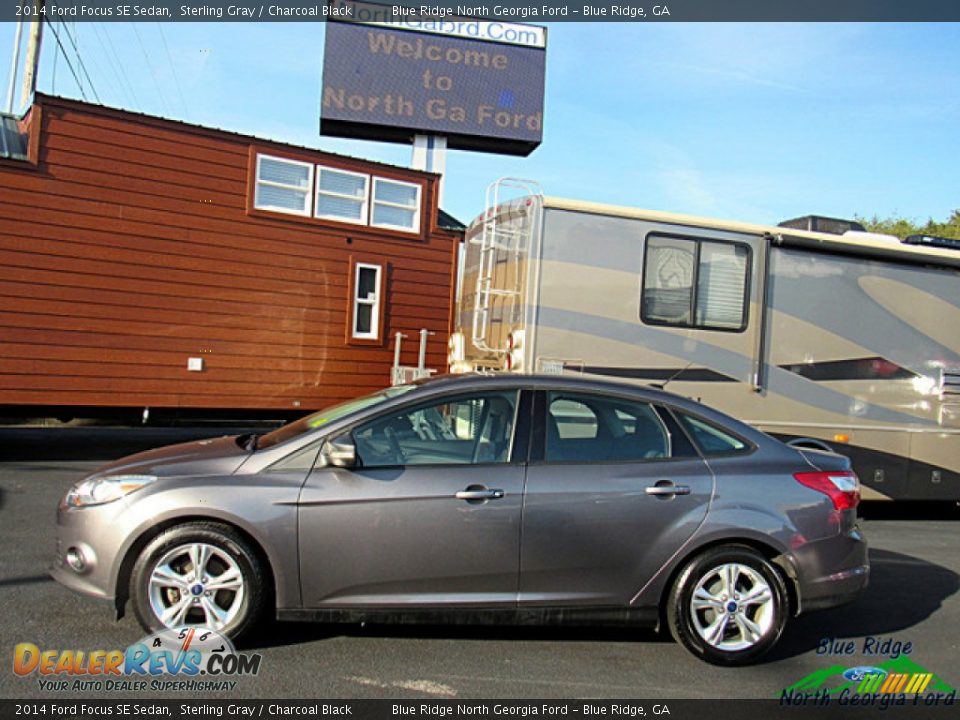 2014 Ford Focus SE Sedan Sterling Gray / Charcoal Black Photo #2