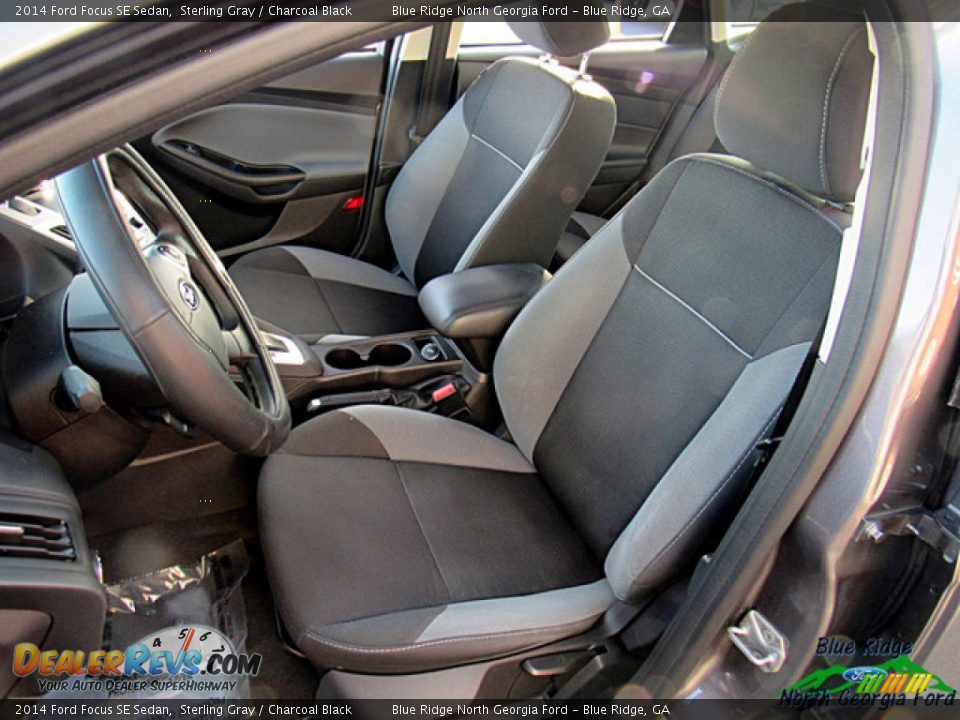 2014 Ford Focus SE Sedan Sterling Gray / Charcoal Black Photo #10