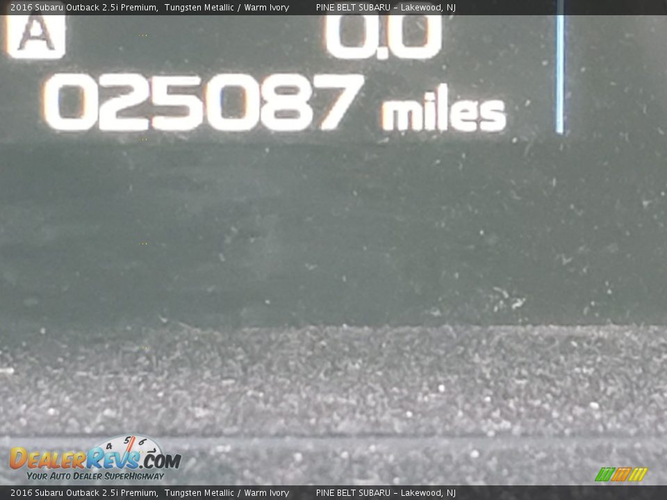 2016 Subaru Outback 2.5i Premium Tungsten Metallic / Warm Ivory Photo #5