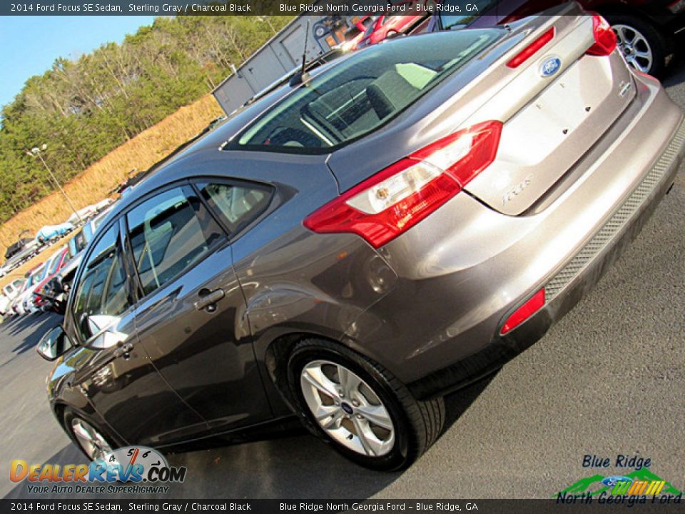 2014 Ford Focus SE Sedan Sterling Gray / Charcoal Black Photo #32