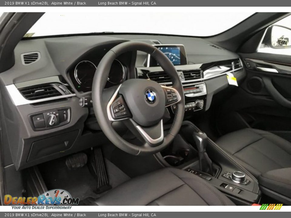 Dashboard of 2019 BMW X1 sDrive28i Photo #4