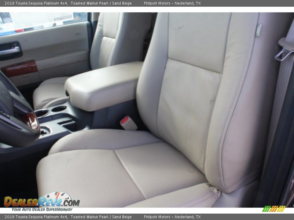 2019 Toyota Sequoia Platinum 4x4 Toasted Walnut Pearl / Sand Beige Photo #10
