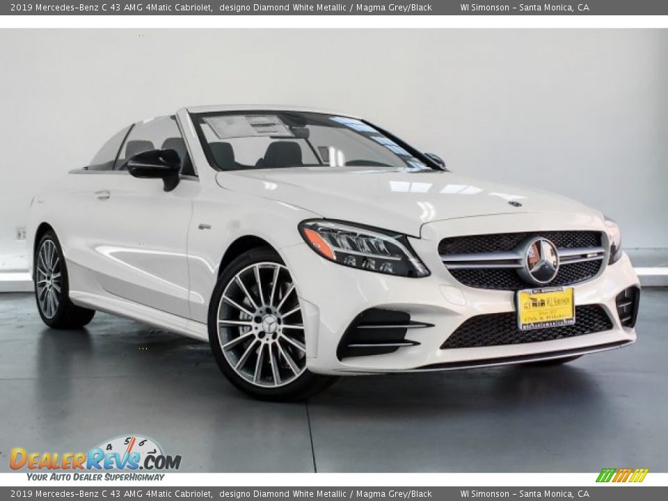 Front 3/4 View of 2019 Mercedes-Benz C 43 AMG 4Matic Cabriolet Photo #12