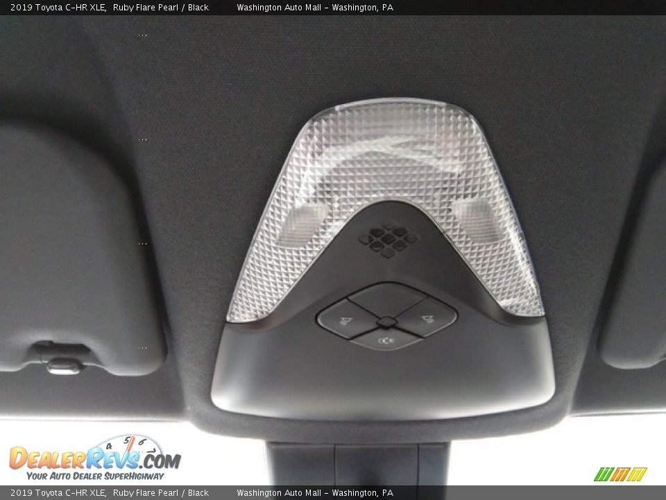 2019 Toyota C-HR XLE Ruby Flare Pearl / Black Photo #17