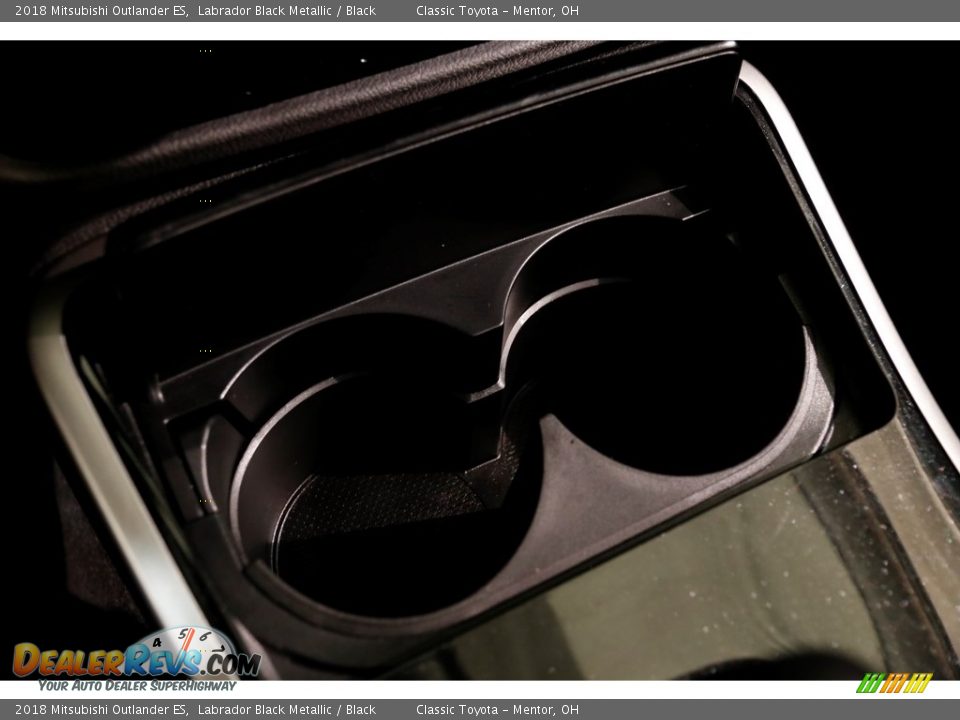 2018 Mitsubishi Outlander ES Labrador Black Metallic / Black Photo #13