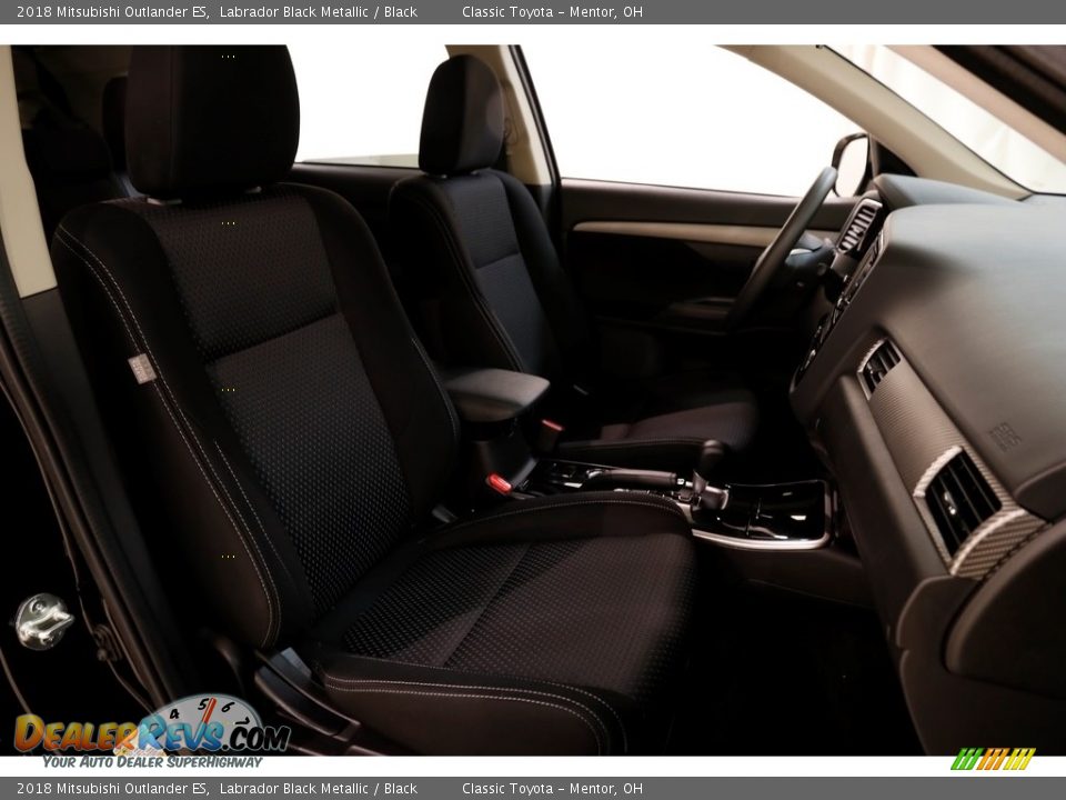 2018 Mitsubishi Outlander ES Labrador Black Metallic / Black Photo #14