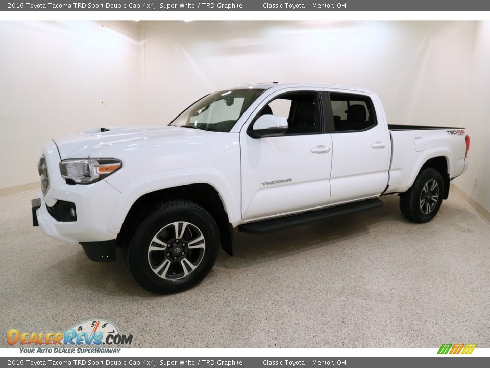 2016 Toyota Tacoma TRD Sport Double Cab 4x4 Super White / TRD Graphite Photo #3