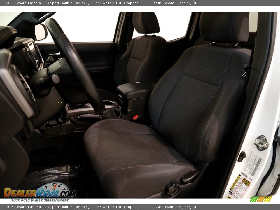 2016 Toyota Tacoma TRD Sport Double Cab 4x4 Super White / TRD Graphite Photo #5