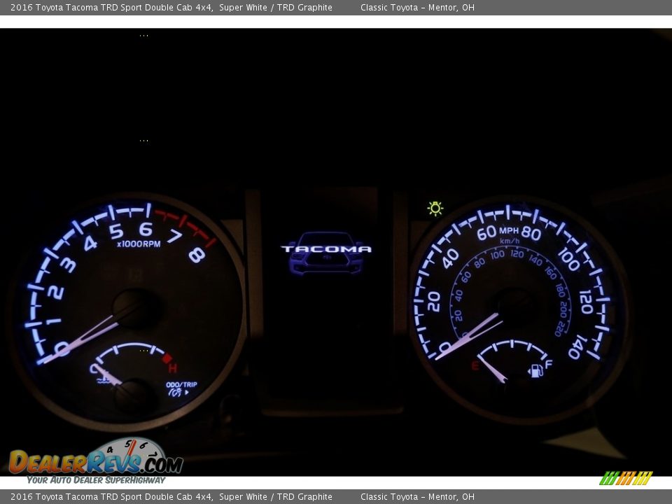 2016 Toyota Tacoma TRD Sport Double Cab 4x4 Super White / TRD Graphite Photo #7