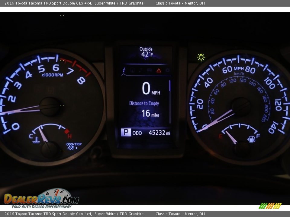 2016 Toyota Tacoma TRD Sport Double Cab 4x4 Super White / TRD Graphite Photo #8