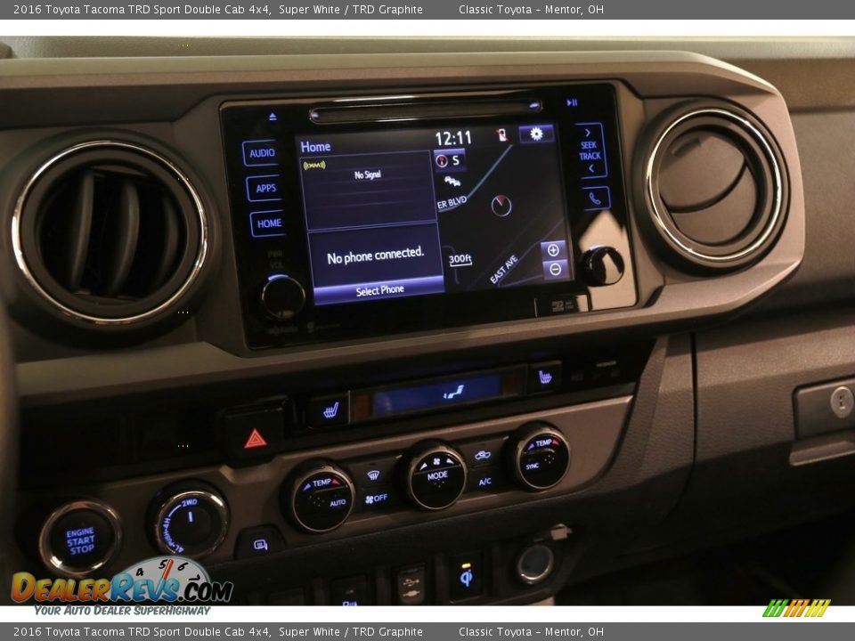 2016 Toyota Tacoma TRD Sport Double Cab 4x4 Super White / TRD Graphite Photo #9