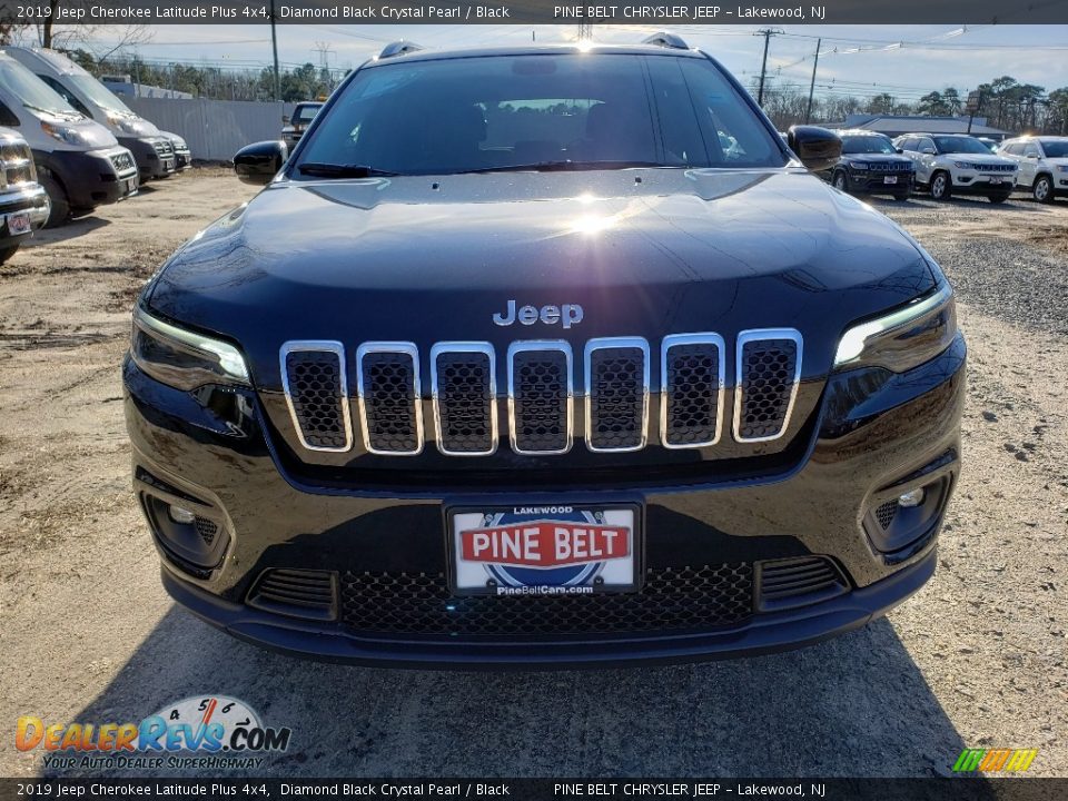 2019 Jeep Cherokee Latitude Plus 4x4 Diamond Black Crystal Pearl / Black Photo #2
