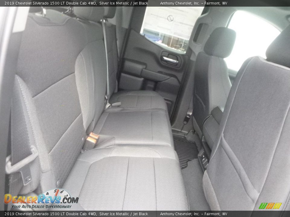 2019 Chevrolet Silverado 1500 LT Double Cab 4WD Silver Ice Metallic / Jet Black Photo #6