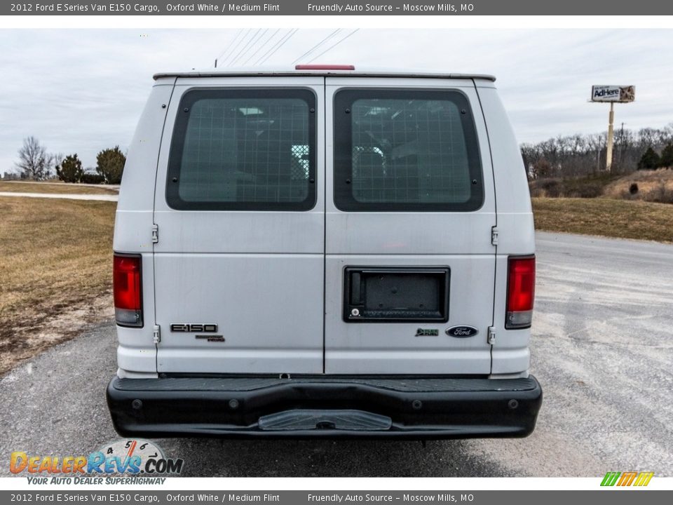 2012 Ford E Series Van E150 Cargo Oxford White / Medium Flint Photo #5