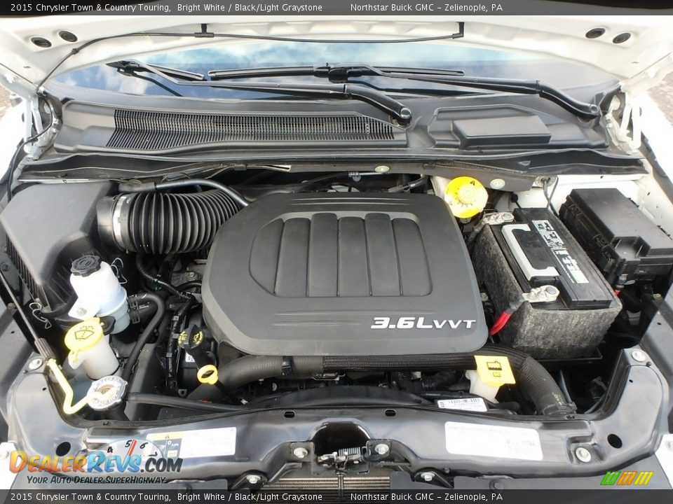 2015 Chrysler Town & Country Touring Bright White / Black/Light Graystone Photo #2