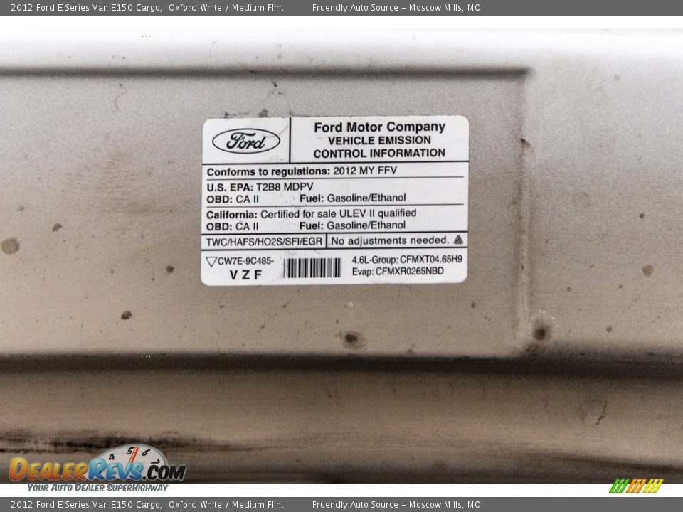 2012 Ford E Series Van E150 Cargo Oxford White / Medium Flint Photo #17