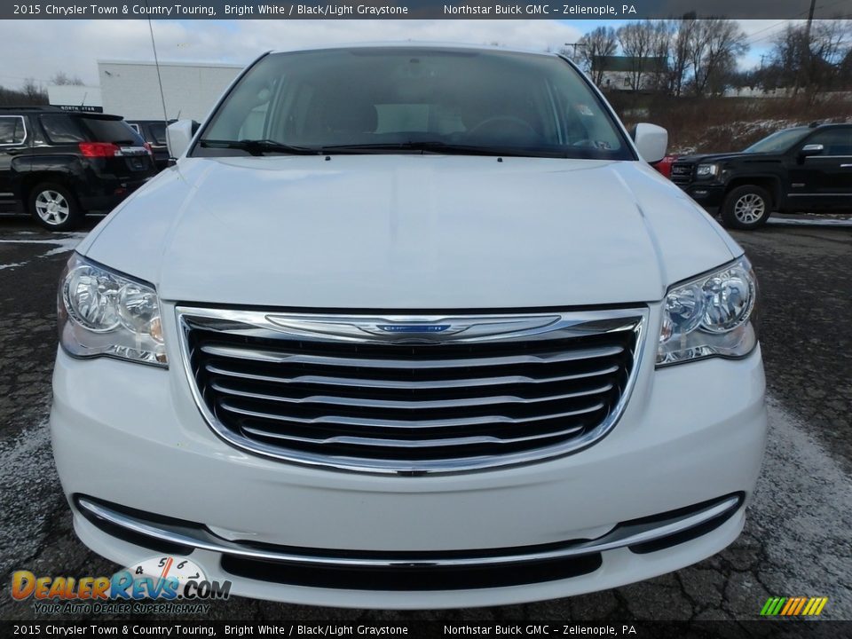 2015 Chrysler Town & Country Touring Bright White / Black/Light Graystone Photo #3
