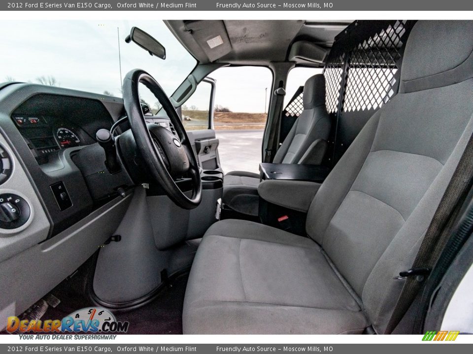 2012 Ford E Series Van E150 Cargo Oxford White / Medium Flint Photo #25