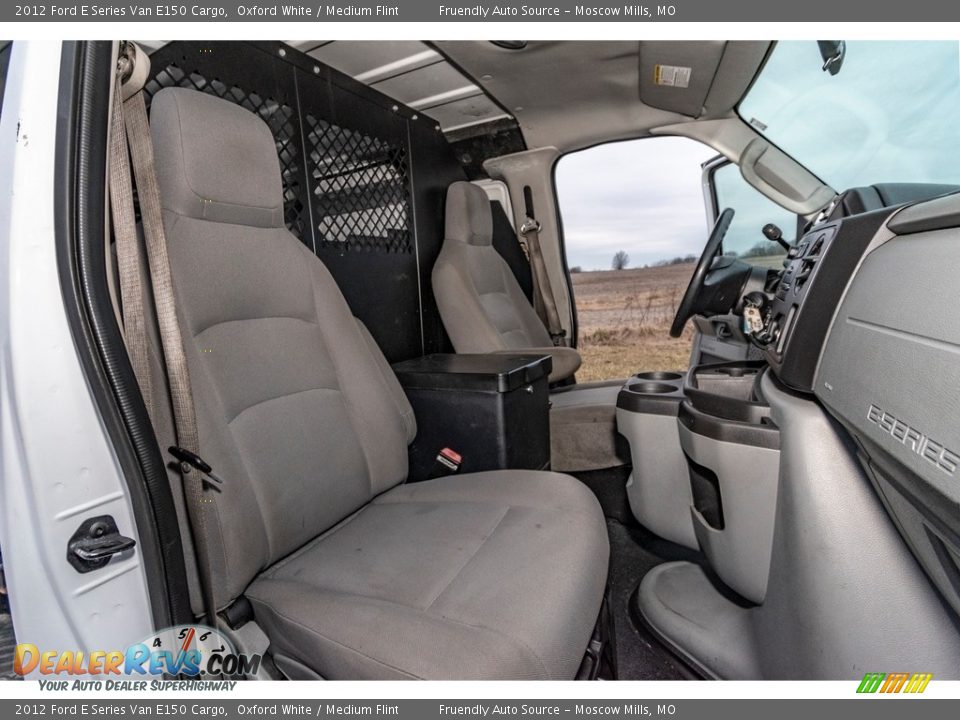 2012 Ford E Series Van E150 Cargo Oxford White / Medium Flint Photo #28