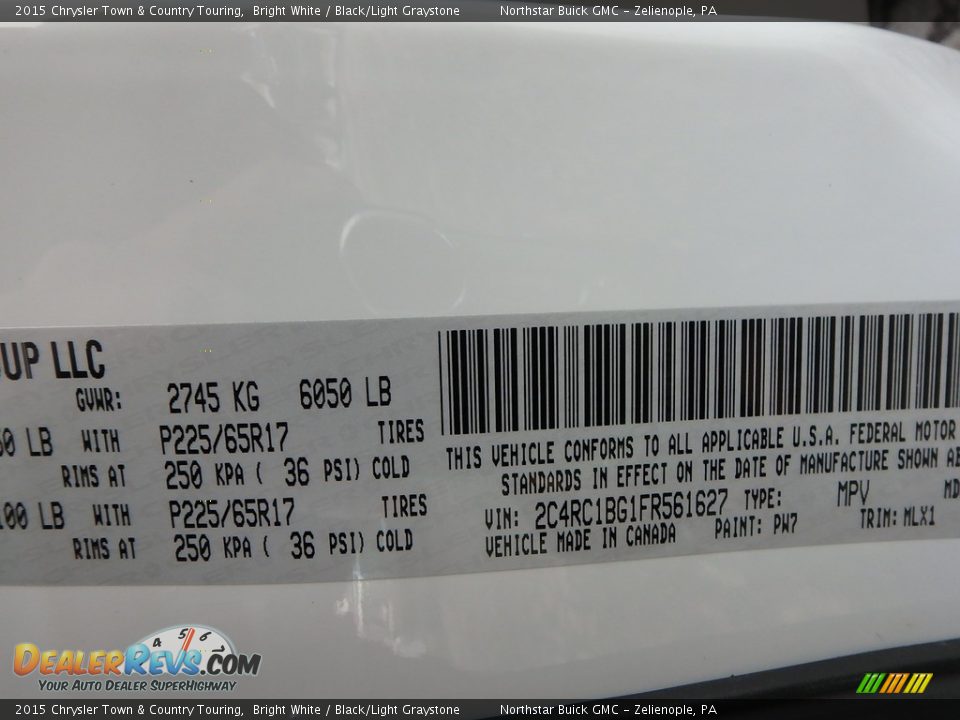 2015 Chrysler Town & Country Touring Bright White / Black/Light Graystone Photo #21