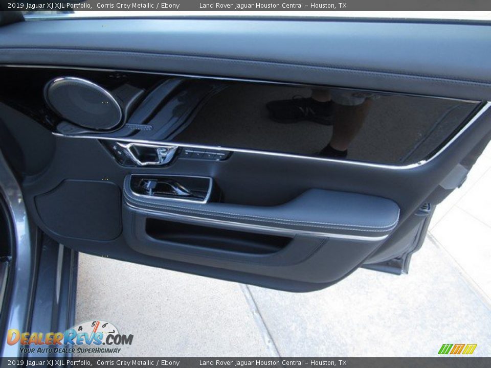 2019 Jaguar XJ XJL Portfolio Corris Grey Metallic / Ebony Photo #20