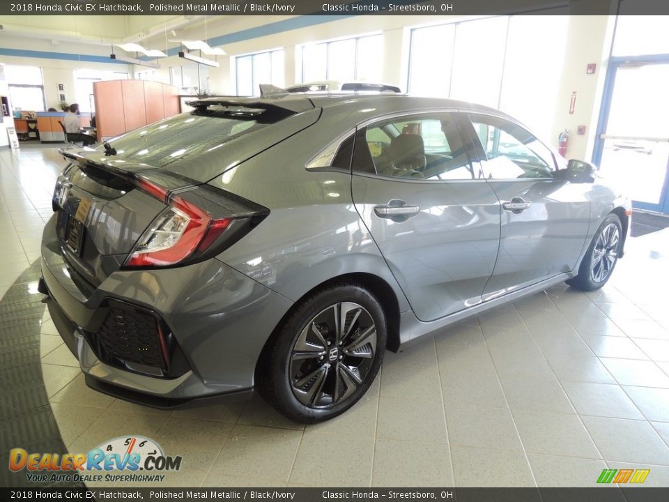 2018 Honda Civic EX Hatchback Polished Metal Metallic / Black/Ivory Photo #5