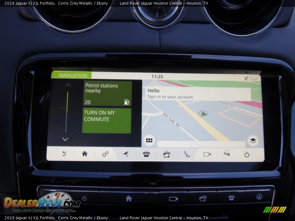 Navigation of 2019 Jaguar XJ XJL Portfolio Photo #32