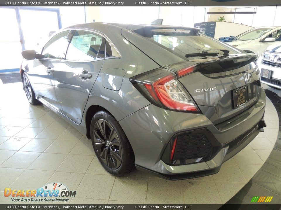 2018 Honda Civic EX Hatchback Polished Metal Metallic / Black/Ivory Photo #7