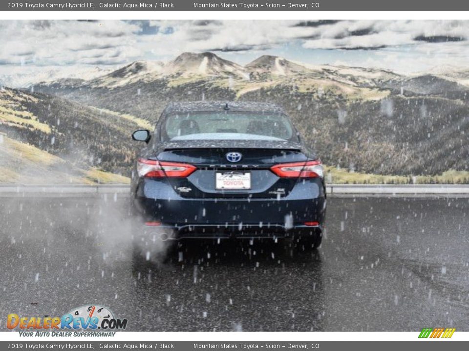 2019 Toyota Camry Hybrid LE Galactic Aqua Mica / Black Photo #4