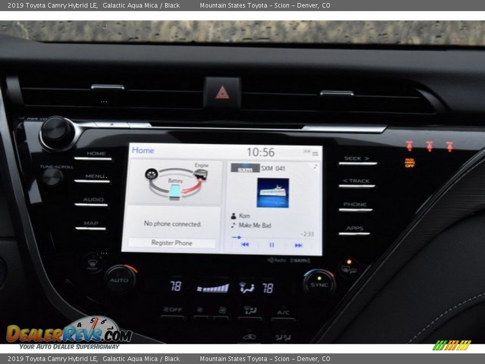 2019 Toyota Camry Hybrid LE Galactic Aqua Mica / Black Photo #10