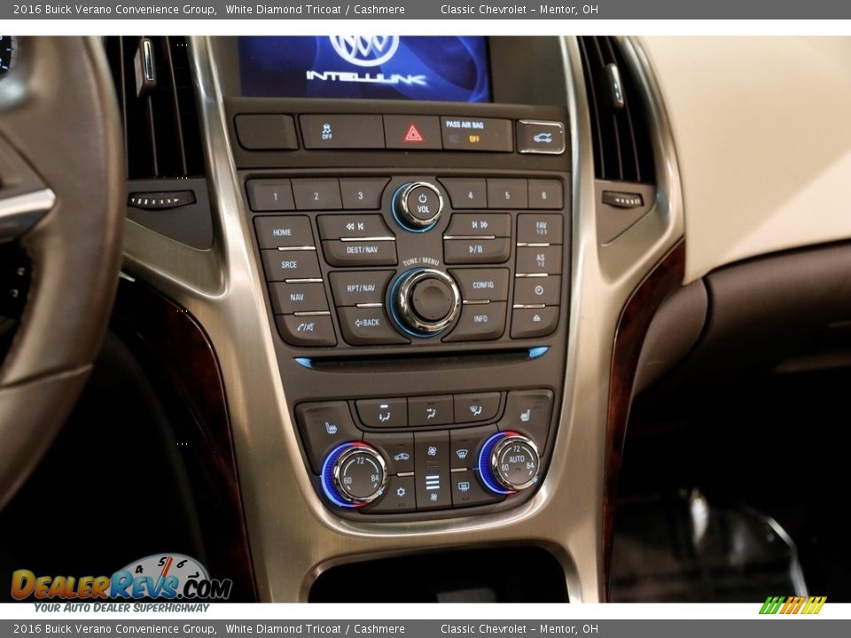 2016 Buick Verano Convenience Group White Diamond Tricoat / Cashmere Photo #10