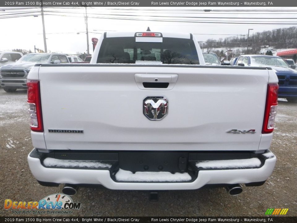 2019 Ram 1500 Big Horn Crew Cab 4x4 Bright White / Black/Diesel Gray Photo #4